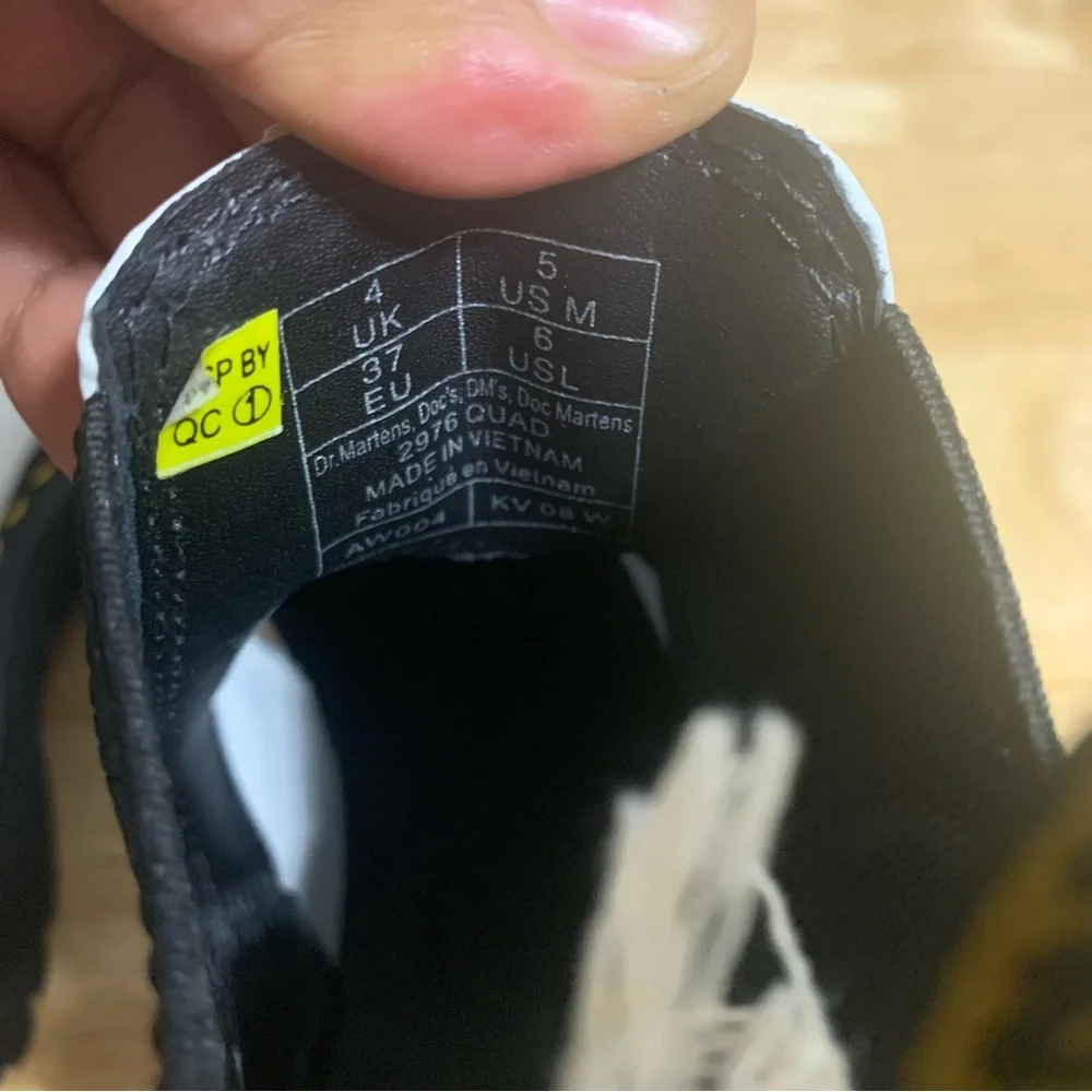 DR. MARTENS 2976 YS CHELSEA WOMENS Size 6 WHITE LEATHER‎ DOC'S